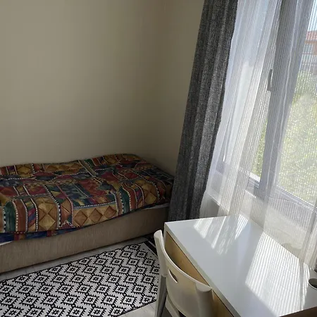 Herold's Apartment *